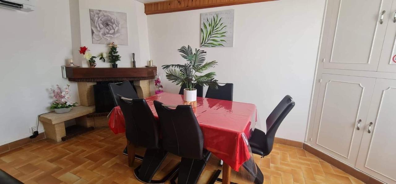 Belle Maison Avec Jardin Rdc T3 De 70M2 Vacances Ou Cure Thermale Rochefort エクステリア 写真