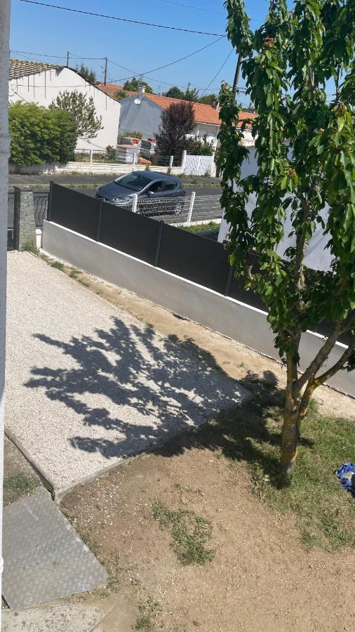 Belle Maison Avec Jardin Rdc T3 De 70M2 Vacances Ou Cure Thermale Rochefort エクステリア 写真