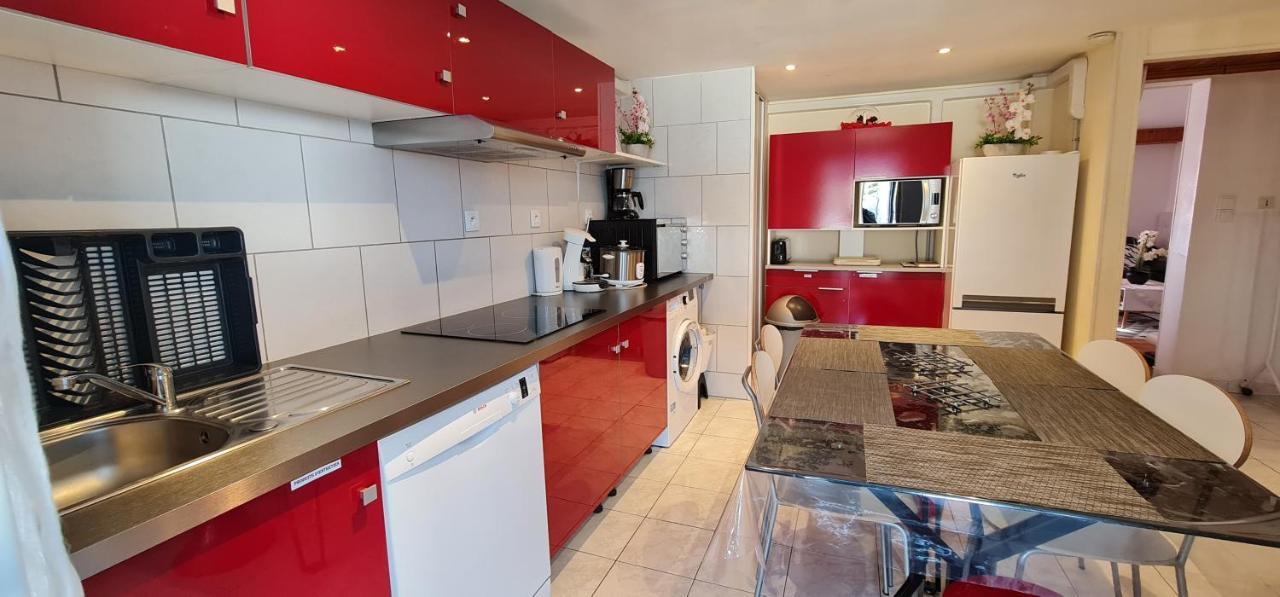 Belle Maison Avec Jardin Rdc T3 De 70M2 Vacances Ou Cure Thermale Rochefort エクステリア 写真